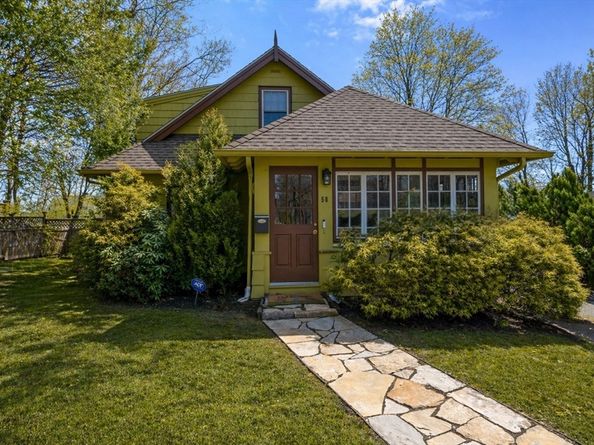 50 Grove Hill Park, Newton MA 02460