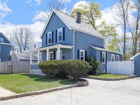 3 Ainsworth Pl, Melrose MA 02176