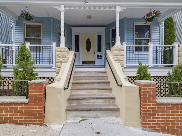 34 Sumner St 5, Revere MA 02151