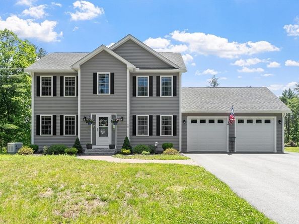 90 Royalston Rd N, Winchendon MA 01475