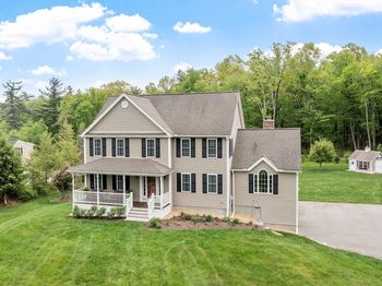 571 Northfield Rd