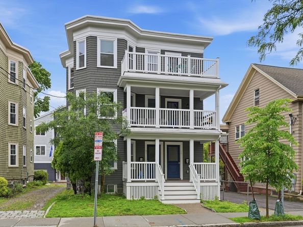 29-31 Cushing St 3, Cambridge MA 02138