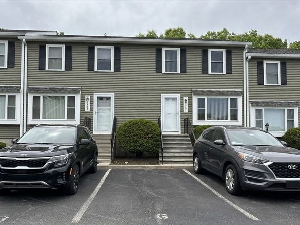 1707 Irving Rd 1707, Randolph MA 02368