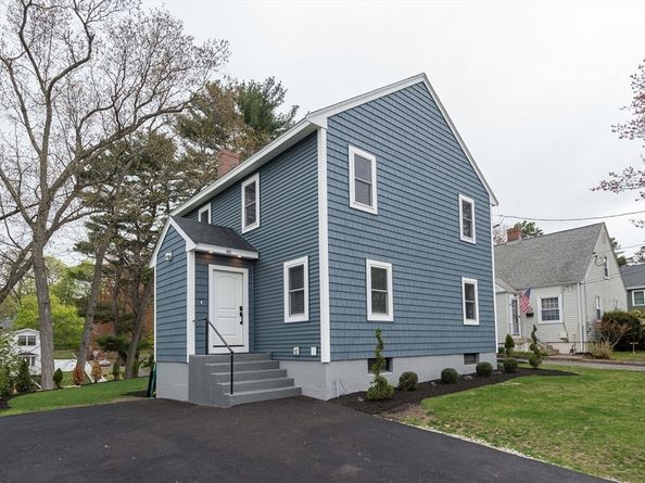 48 Macarthur Rd, Stoneham MA 02180