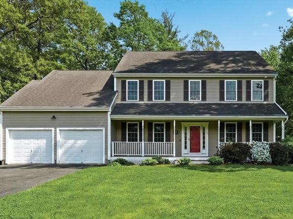 206 Washington St, Northbridge MA 01534