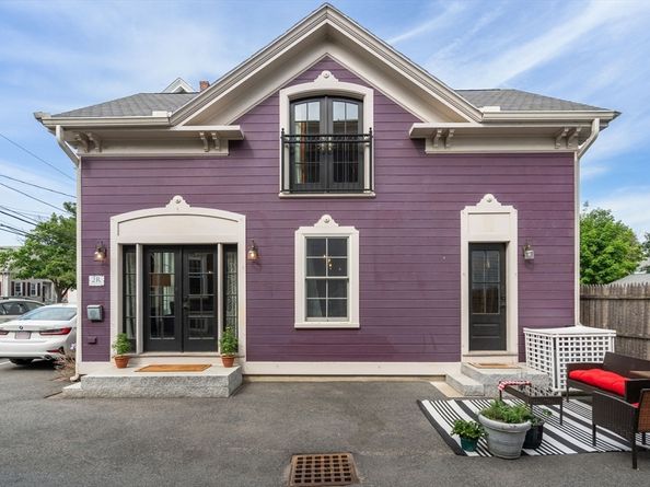 2R Dearborn, Salem MA 01970