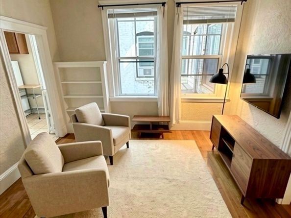 23 Temple Street 6, Boston MA 02114