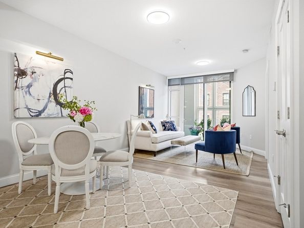 771 Harrison Ave 303, Boston MA 02118
