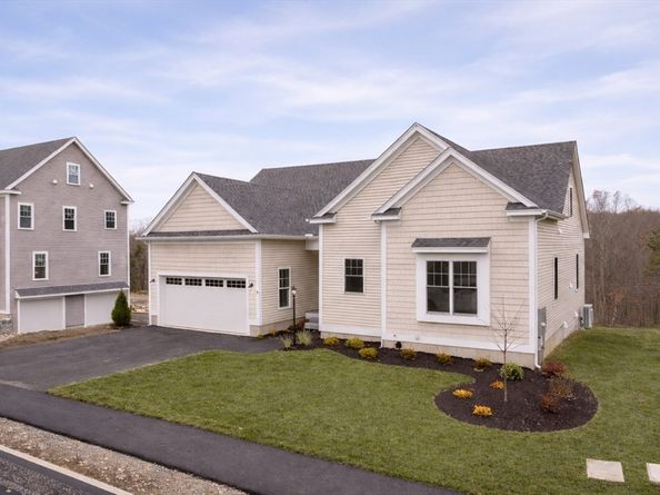 31 Strongwater Drive, Salem MA 01970