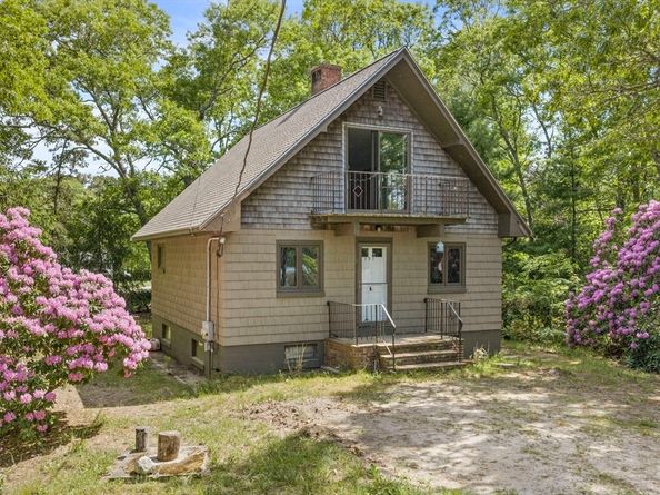 131 Lakeview Blvd, Plymouth MA 02360