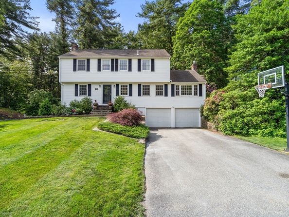 18 Hearthstone Cir, Wayland MA 01778