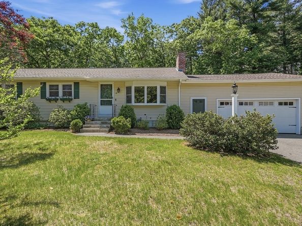 15 Kiberd Drive, Chelmsford MA 01863