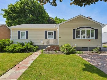 23 Kosciusko St