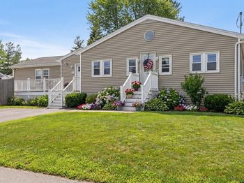 165 Lake Shore Dr