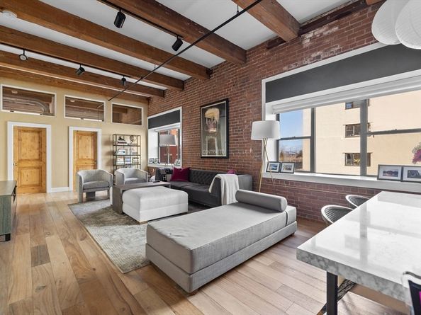 15 Sleeper St. 206, Boston MA 02210