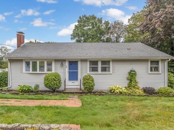 35 Roundtop, Marlborough MA 01752