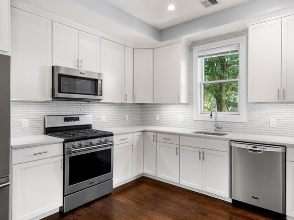 7 Langford Park 3, Boston MA 02119