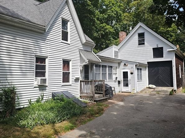 130 Maple Ave, Bridgewater MA 02324