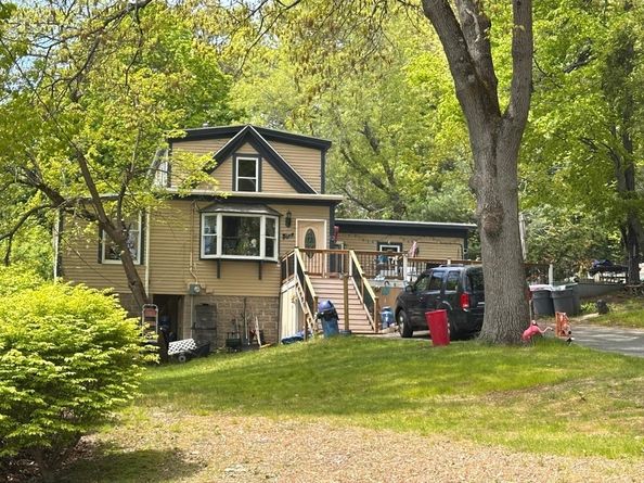 12 Whipple St, Danvers MA 01923