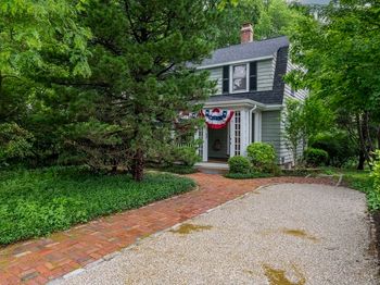 1437 Massachusetts Ave