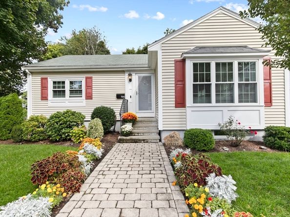 166 Phipps St, Quincy MA 02169