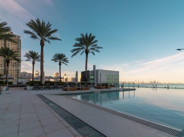 1331 Brickell Bay Dr 3607, Miami FL 33131