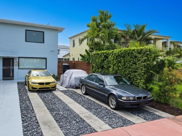 702 86th Street, Miami Beach FL 33141