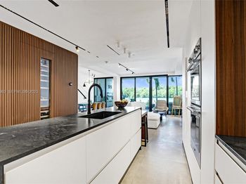 449 Poinciana Island Dr