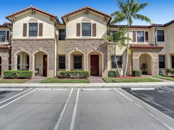 3217 SE 4th St, Homestead FL 33033