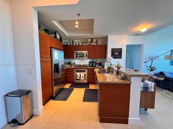 2641 N Flamingo Rd 2703N, Sunrise FL 33323