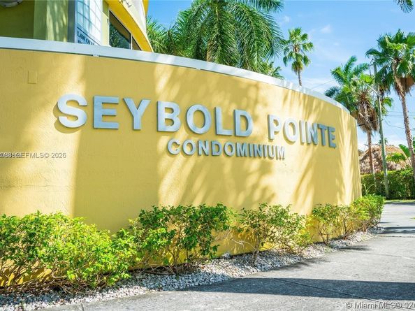 816 NW 11th St 801, Miami FL 33136