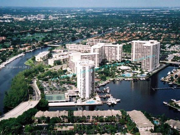 600 Three Islands Blvd 721, Hallandale Beach FL 33009