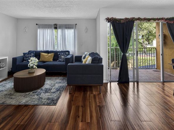 6205 Kendale Lakes Cir 279, Miami FL 33183