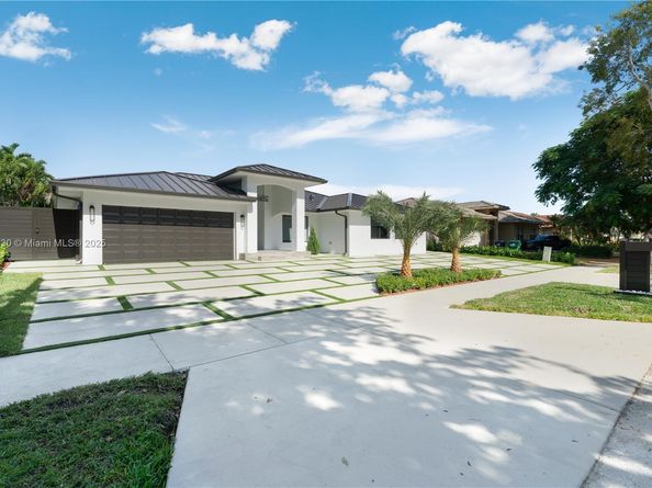 15563 SW 115th St, Miami FL 33196