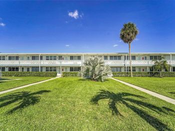 851 Atlantic Shores Blvd