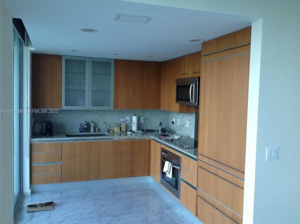 2627 S Bayshore Dr 1208, Miami FL 33133