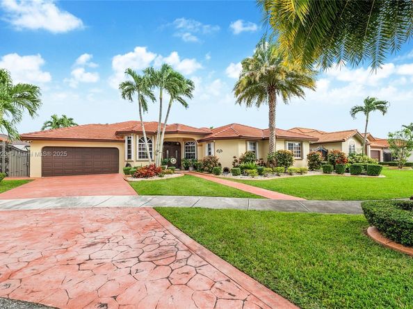 3743 SW 133rd Pl, Miami FL 33175