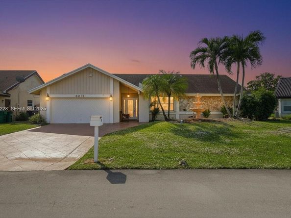 8213 Cassia Ter, Tamarac FL 33321