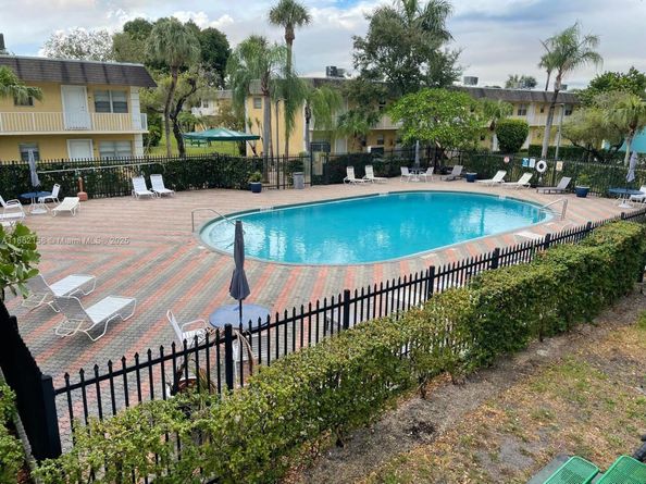 5162 NE 6th Ave 308, Oakland Park FL 33334