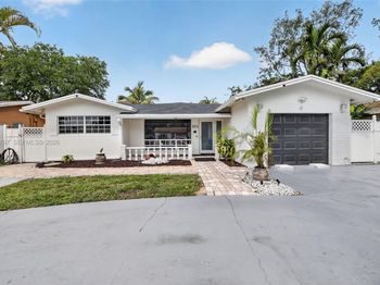 4911 SW 29th Ter