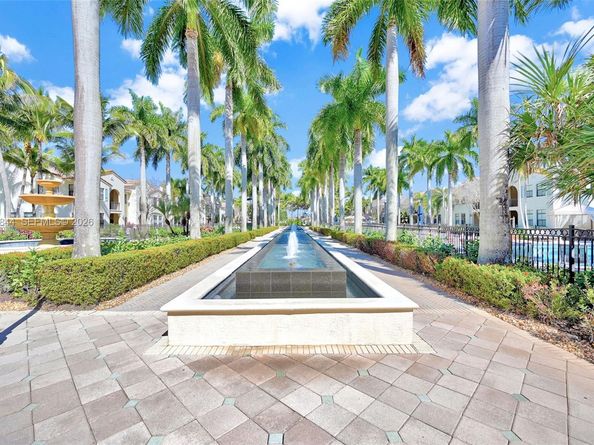 2901 NW 126th Ave 2318, Sunrise FL 33323