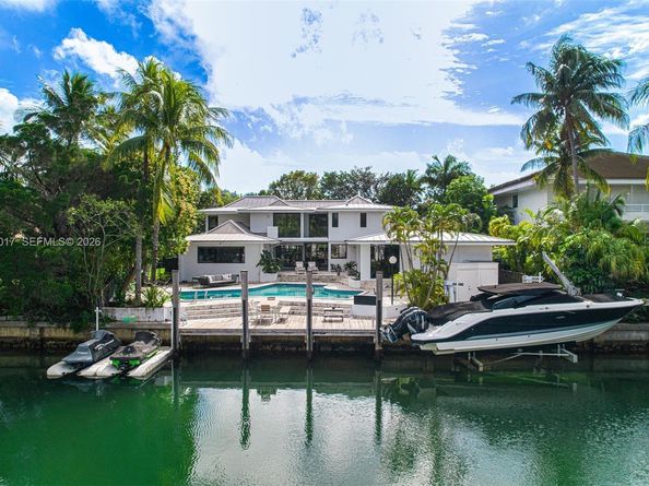 121 Knollwood Drive, Key Biscayne FL 33149