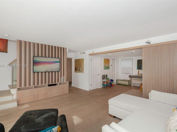 1005 8th St 204, Miami Beach FL 33139