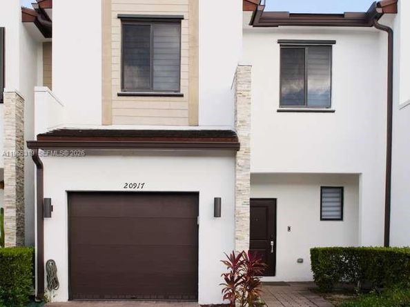 20917 NE 8th Ave, Miami FL 33179