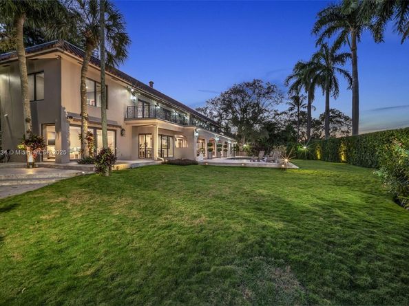 2941 Fairway Dr, Hollywood FL 33021