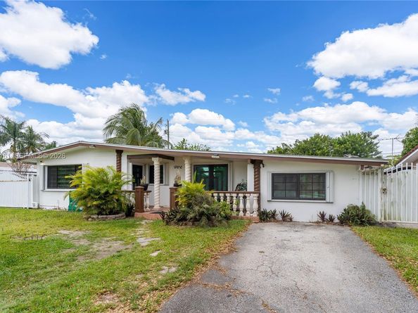 18670 Belview Dr, Cutler Bay FL 33157