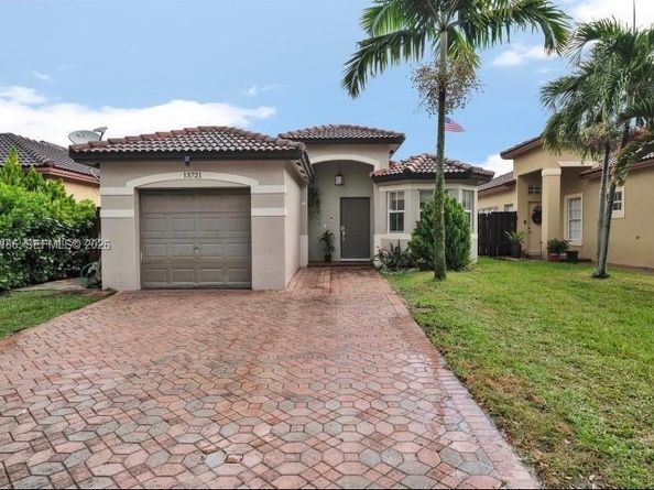 13721 SW 119th Ave, Miami FL 33186