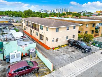 410 NW 47th Ave