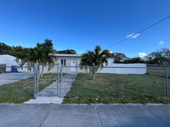 26721 SW 138th Ct, Homestead FL 33032