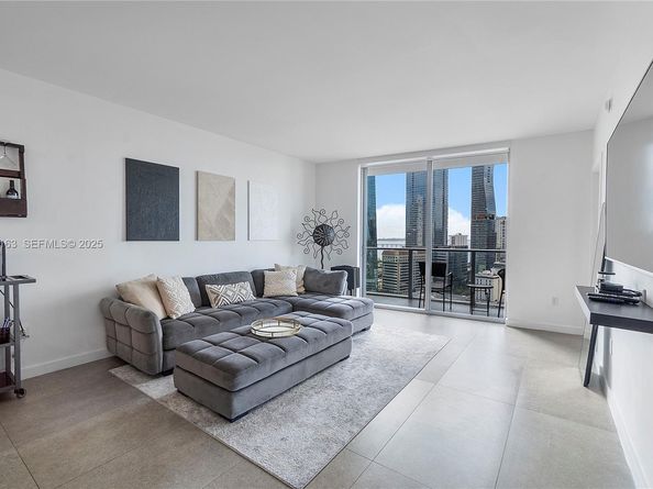 1100 S Miami Ave 2302, Miami FL 33130